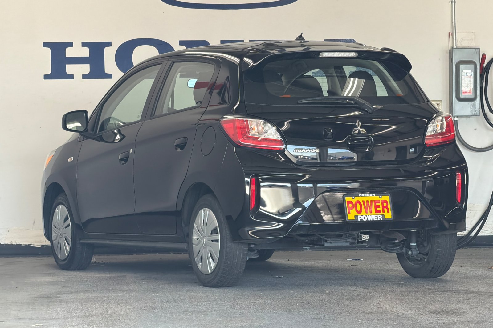 Used 2024 Mitsubishi Mirage ES FWD image 5