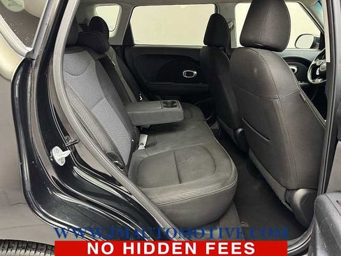 Used 2019 Kia Soul + image 17