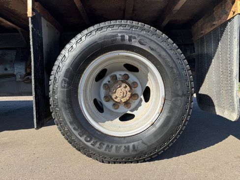 Used 2015 GMC Sierra 3500 2WD Crew Cab image 13