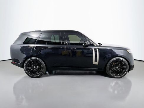 Used 2023 Land Rover Range Rover SE AWD/4WD image 4