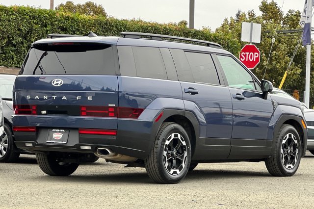 Used 2025 Hyundai Santa Fe SEL AWD/4WD image 5