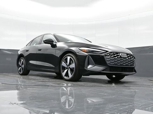 Used 2025 Audi A5 2.0T Premium w/ Convenience Package image 35