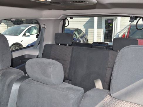 Used 2015 Nissan Armada SV AWD/4WD image 14