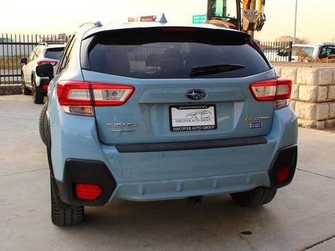 Used 2019 Subaru Crosstrek Hybrid w/ Moonroof Package w/Navigation image 5