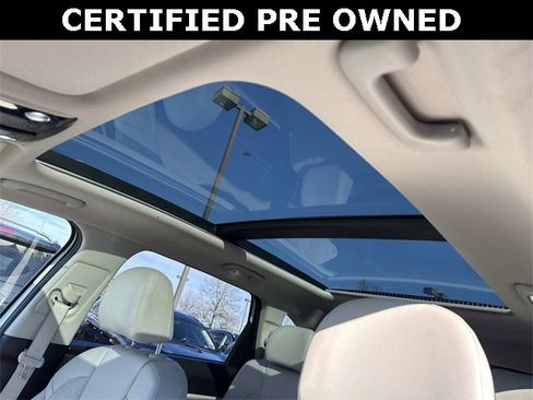 Certified 2023 Kia Sorento SX image 16