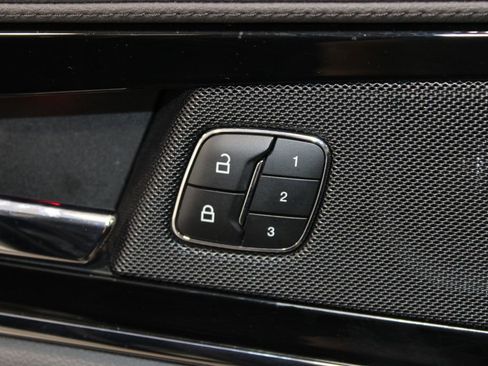 Used 2023 Lincoln Nautilus Reserve w/ Equipment Group 201A image 45