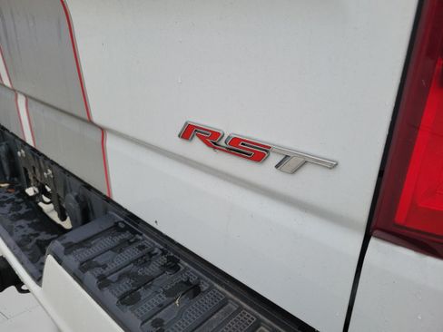 Used 2023 Chevrolet Silverado 1500 RST w/ Convenience Package II RWD image 28