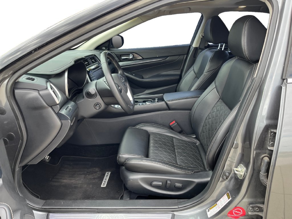 Used 2019 Nissan Maxima Platinum w/ Sport Mat Group FWD image 23