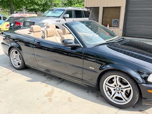 Used 2003 BMW 330Ci Convertible RWD image 15