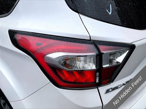 Used 2018 Ford Escape SEL AWD/4WD image 27