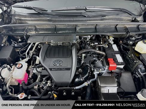 Used 2024 Toyota Highlander XSE image 31