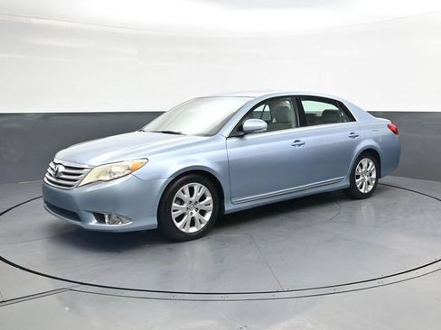 Used 2011 Toyota Avalon FWD image 10