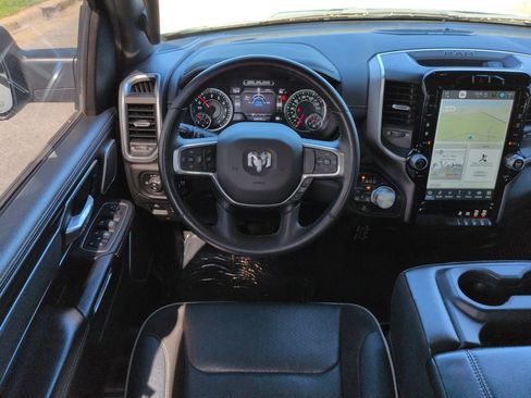 Used 2023 RAM 1500 Laramie AWD/4WD image 14