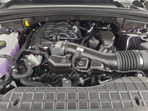 New 2025 Jeep Grand Cherokee Laredo X w/ Luxury Tech Group I image 17