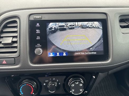 Used 2021 Honda HR-V Sport image 26