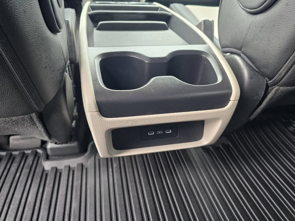 Used 2025 Honda Odyssey Elite image 24