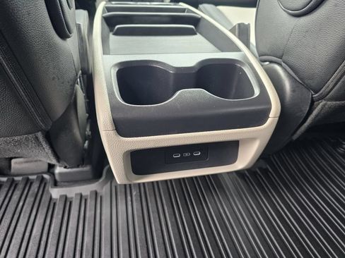Used 2025 Honda Odyssey Elite image 24