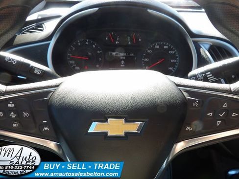 Used 2023 Chevrolet Malibu LT image 11