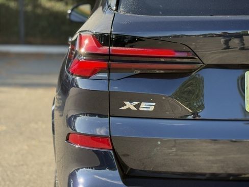New 2026 BMW X5 sDrive40i w/ M Sport Package image 14