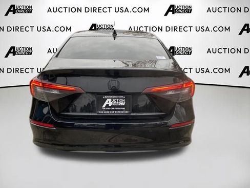 Used 2025 Honda Civic Sport Touring image 5