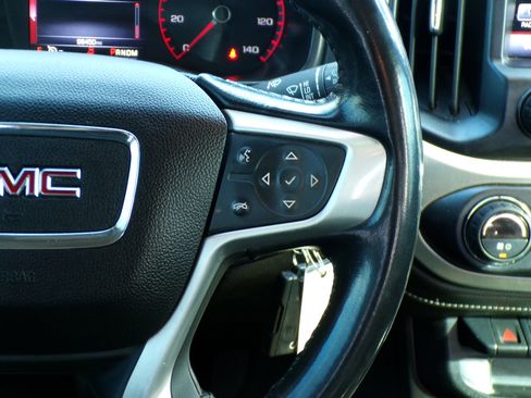 Used 2016 GMC Canyon SLE w/ SLE Convenience Package image 16