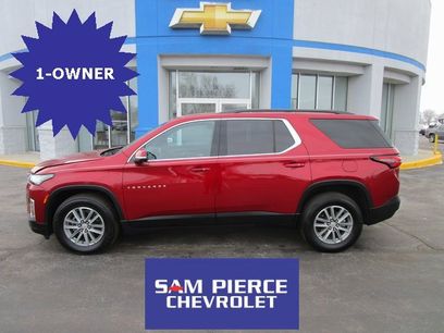 Used 2023 Chevrolet Traverse LT