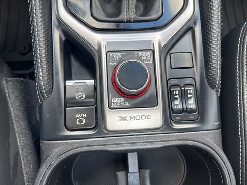 Used 2020 Subaru Forester Touring image 29