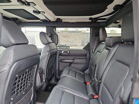 New 2026 Ford Bronco Badlands AWD/4WD image 19