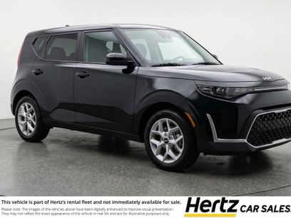 Used 2025 Kia Soul LX w/ LX Technology Package