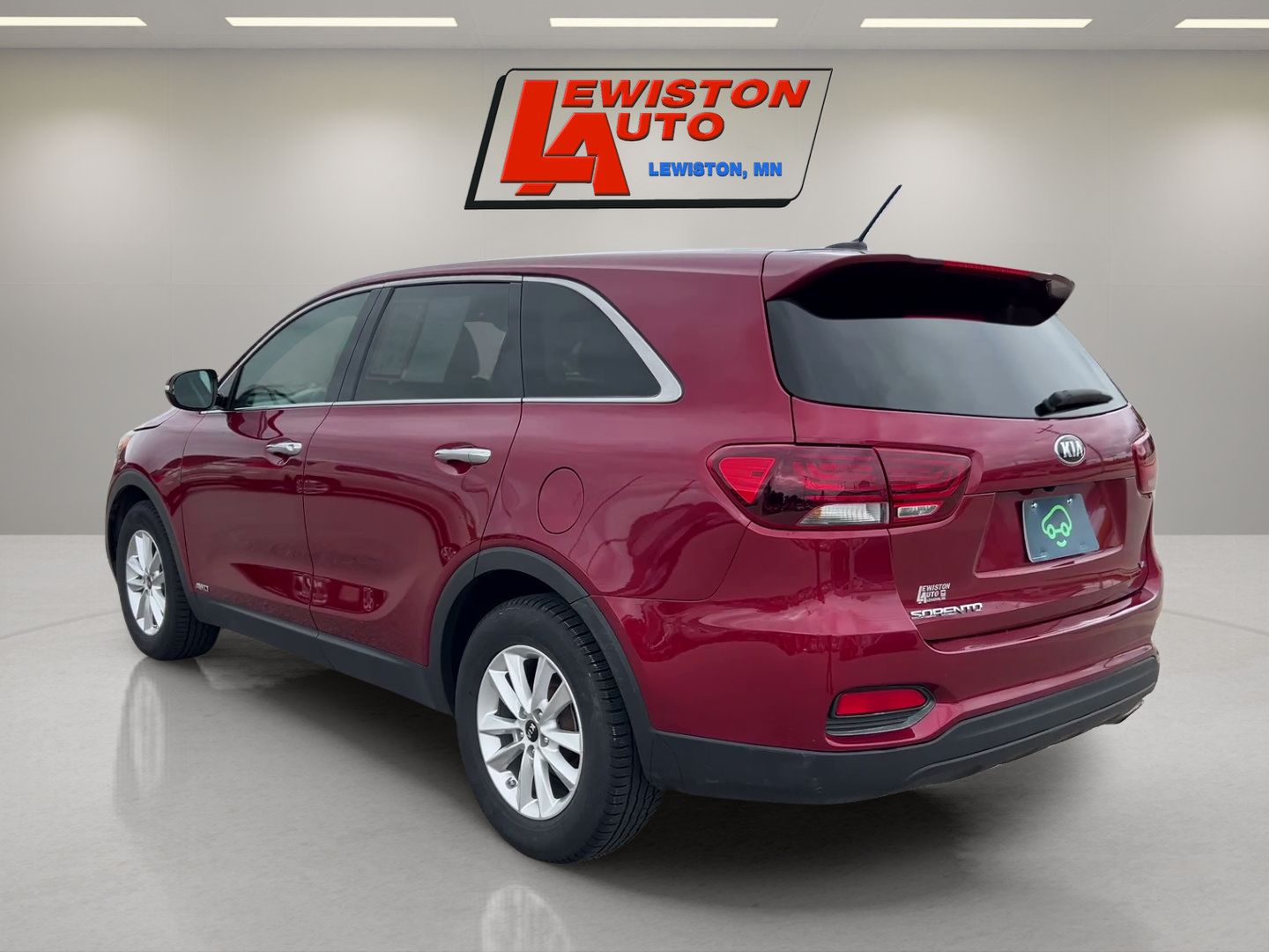 Used 2019 Kia Sorento AWD V6 image 3