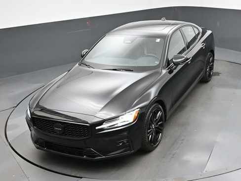 Used 2024 Volvo S60 B5 Plus w/ Climate Package FWD image 45