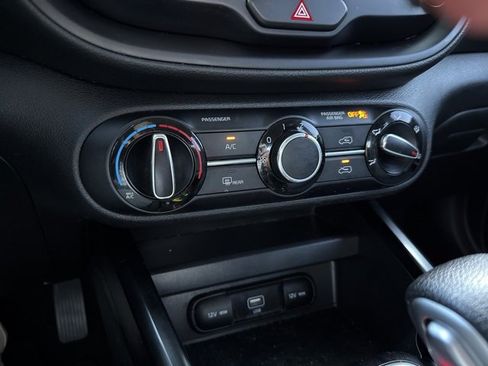 Used 2021 Kia Soul S image 27