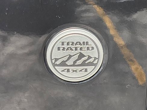 Used 2021 Jeep Wrangler Sport image 14