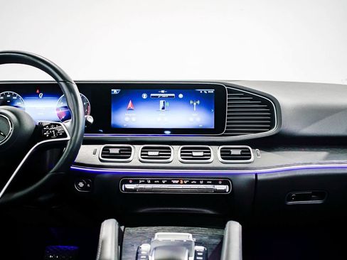 Used 2025 Mercedes-Benz GLE 350 4MATIC image 13