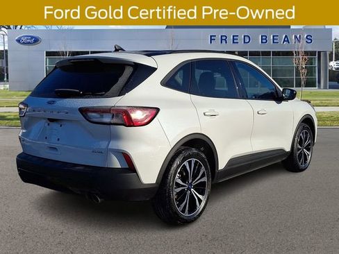 Certified 2022 Ford Escape SE w/ SE Sport Appearance Package image 9