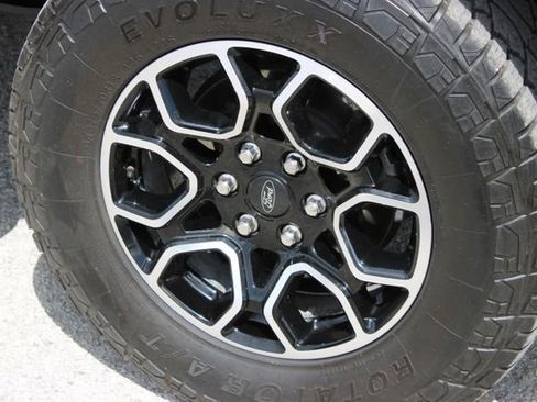 Used 2022 Ford F150 XLT w/ Equipment Group 302A High image 16