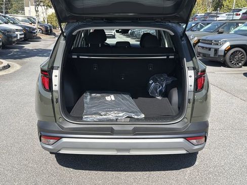 Certified 2026 Hyundai Tucson SE FWD image 18