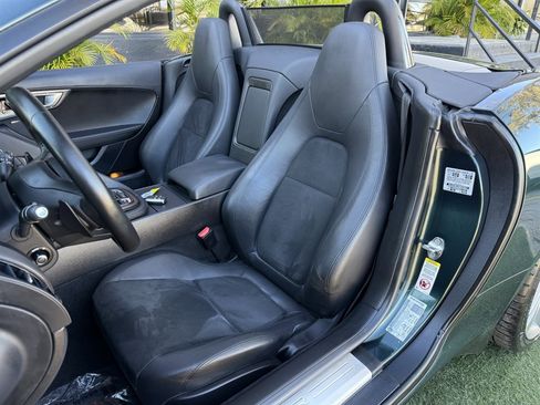 Used 2016 Jaguar F-TYPE Convertible image 19