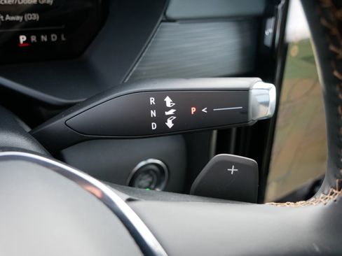 New 2026 GMC Acadia AT4 w/ Luxury Package image 26