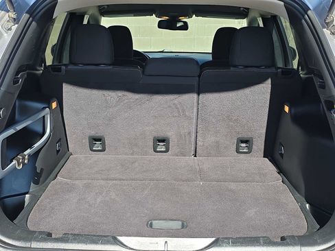 Used 2018 Jeep Cherokee Latitude w/ Cold Weather Group image 23