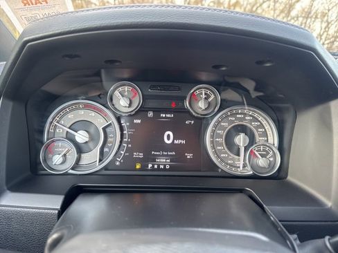 Used 2017 RAM 2500 Limited image 24