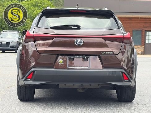 Used 2020 Lexus UX 250h w/ Premium Package AWD/4WD image 5