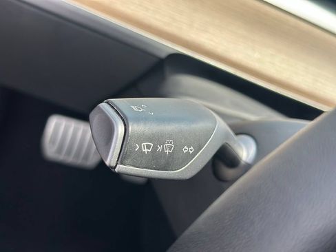 Used 2022 Tesla Model 3 Performance AWD/4WD image 32