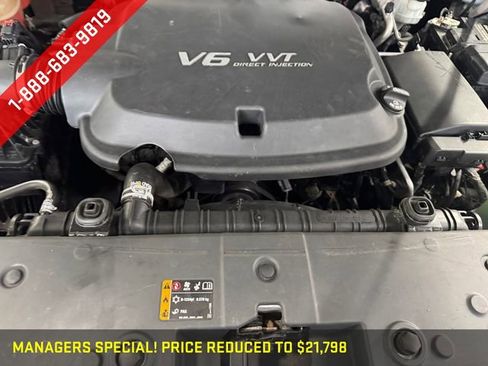 Used 2018 GMC Canyon SLT w/ Trailering Package AWD/4WD image 7