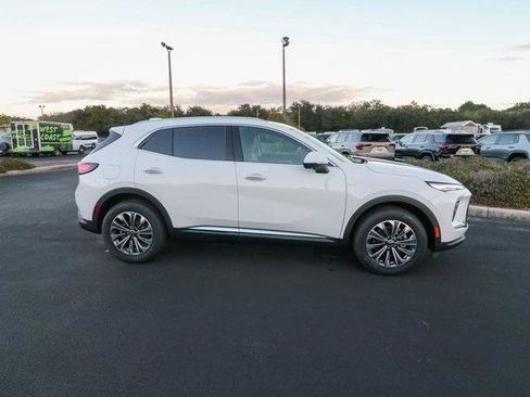 New 2026 Buick Envision Preferred image 11