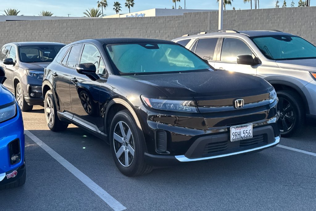 Used 2024 Honda Prologue EX image 2