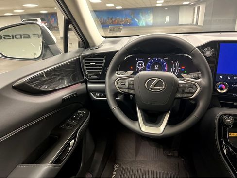 Used 2025 Lexus NX 350 AWD w/ Accessory Package (2T) image 31