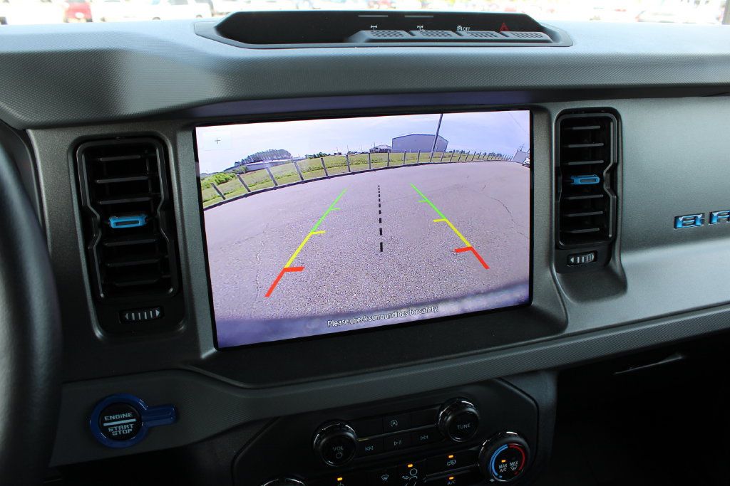 Used 2024 Ford Bronco Black Diamond AWD/4WD image 15
