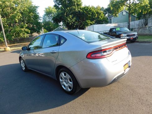 Used 2016 Dodge Dart SE w/ Convenience Group FWD image 3