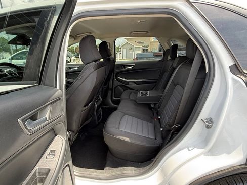 Used 2023 Ford Edge SE w/ Black Appearance Package AWD/4WD image 14